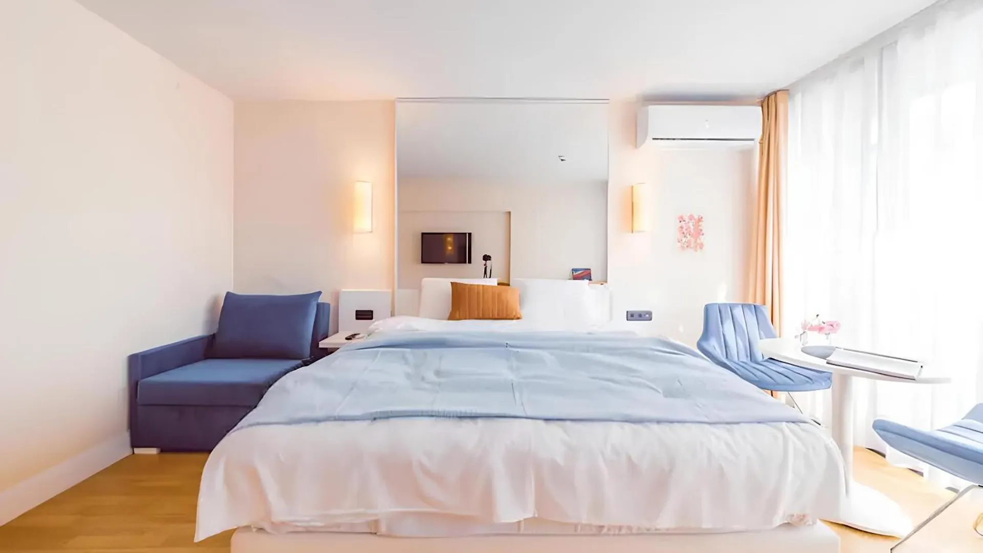 Orbi City Center Suite Batumi